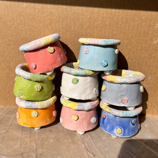 [YIXI] 5cm Round 'Buttons'