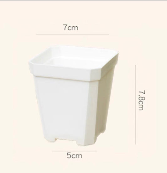 Quality White Plastic Pot 7cm (set of 40pc)